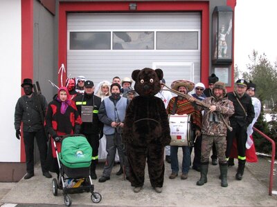 Wodzenie niedźwiedzia w Krzyżowej Dolinie